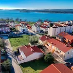 House Goja ميدولين