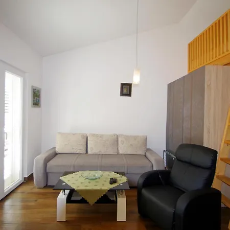 House Goja