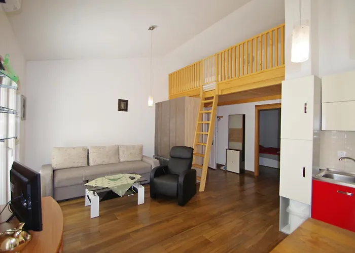 House Goja * Medulin